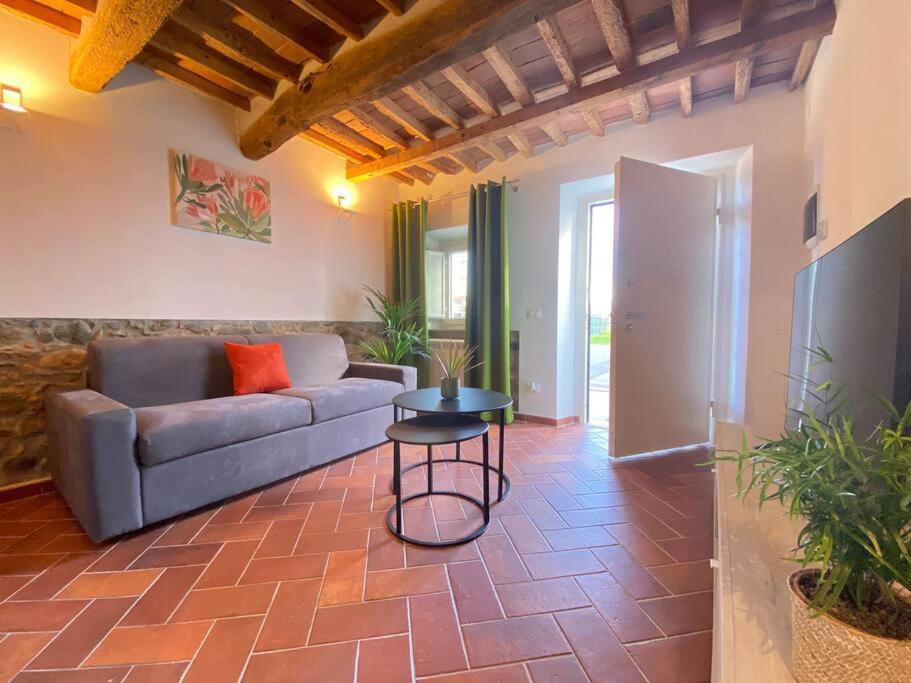 Relax&Business Wi-Fi, Tv Hd, Parcheggio Gratuito Villa Capannori Kültér fotó